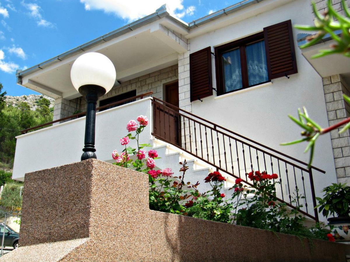 Idea Podstrana Apartment Luaran gambar